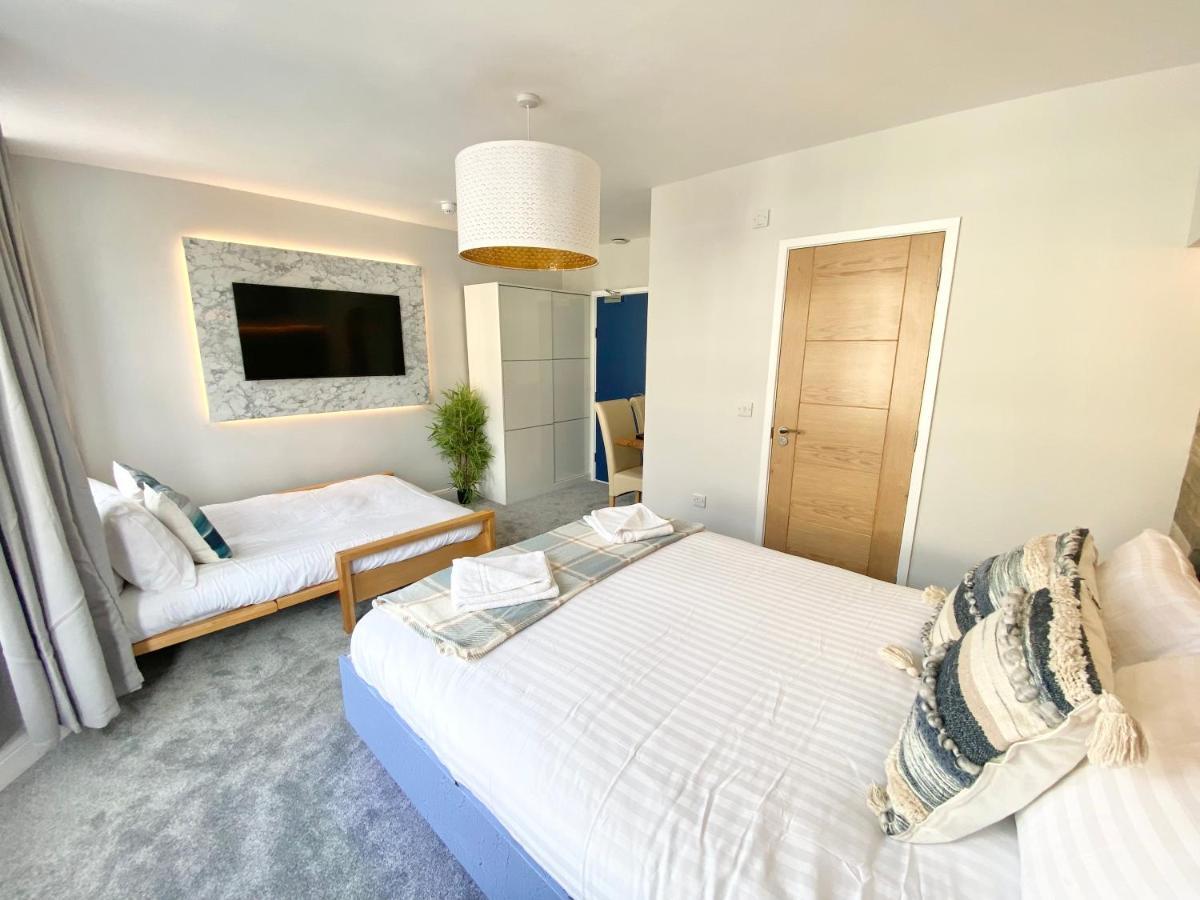 Cloud9 Guest House - By Coastline Retreats - Newly Renovated, Beautiful Ensuite Rooms Near Seafront In Town Centre, Netflix, Superfast Wifi, Communal Kitchen Μπόρνμουθ Εξωτερικό φωτογραφία