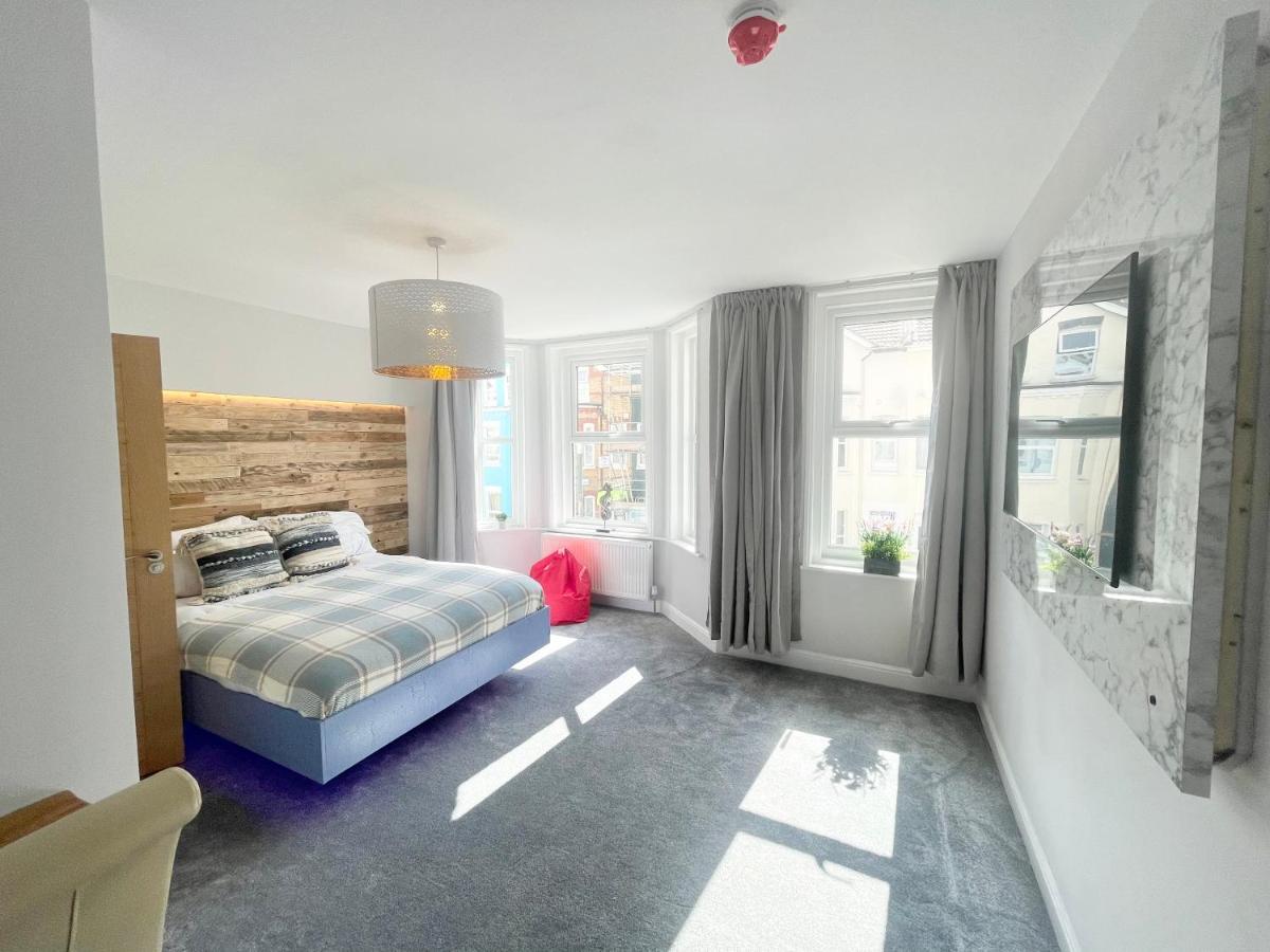 Cloud9 Guest House - By Coastline Retreats - Newly Renovated, Beautiful Ensuite Rooms Near Seafront In Town Centre, Netflix, Superfast Wifi, Communal Kitchen Μπόρνμουθ Εξωτερικό φωτογραφία
